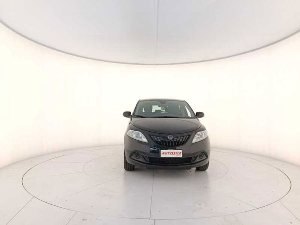 Lancia Ypsilon nuova a Treviso (2)