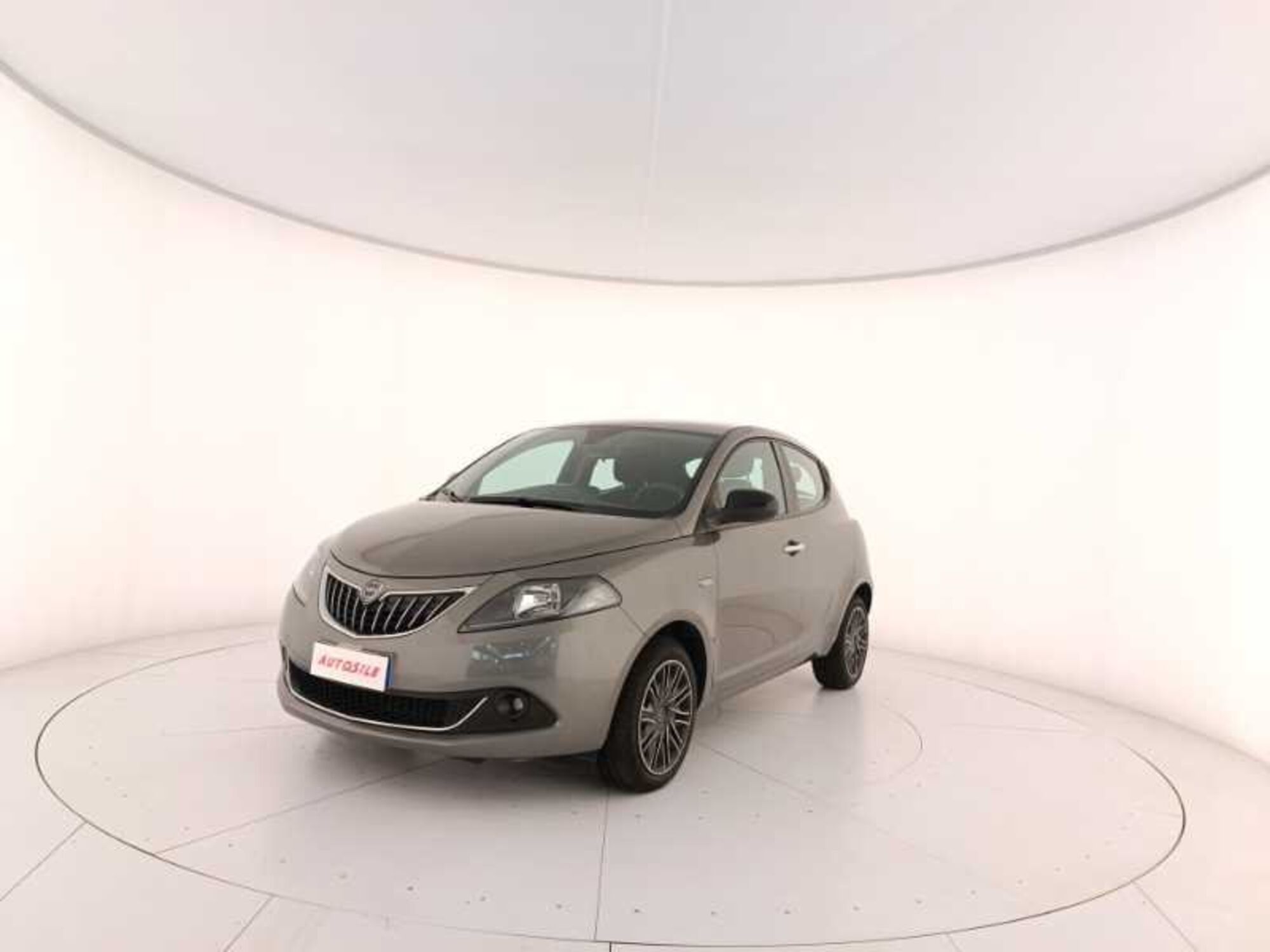 Lancia Ypsilon 1.0 FireFly 5 porte S&amp;S Hybrid Gold Plus del 2022 usata a Treviso