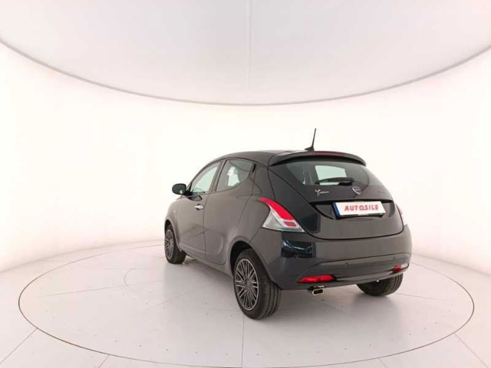 Lancia Ypsilon usata a Treviso (4)