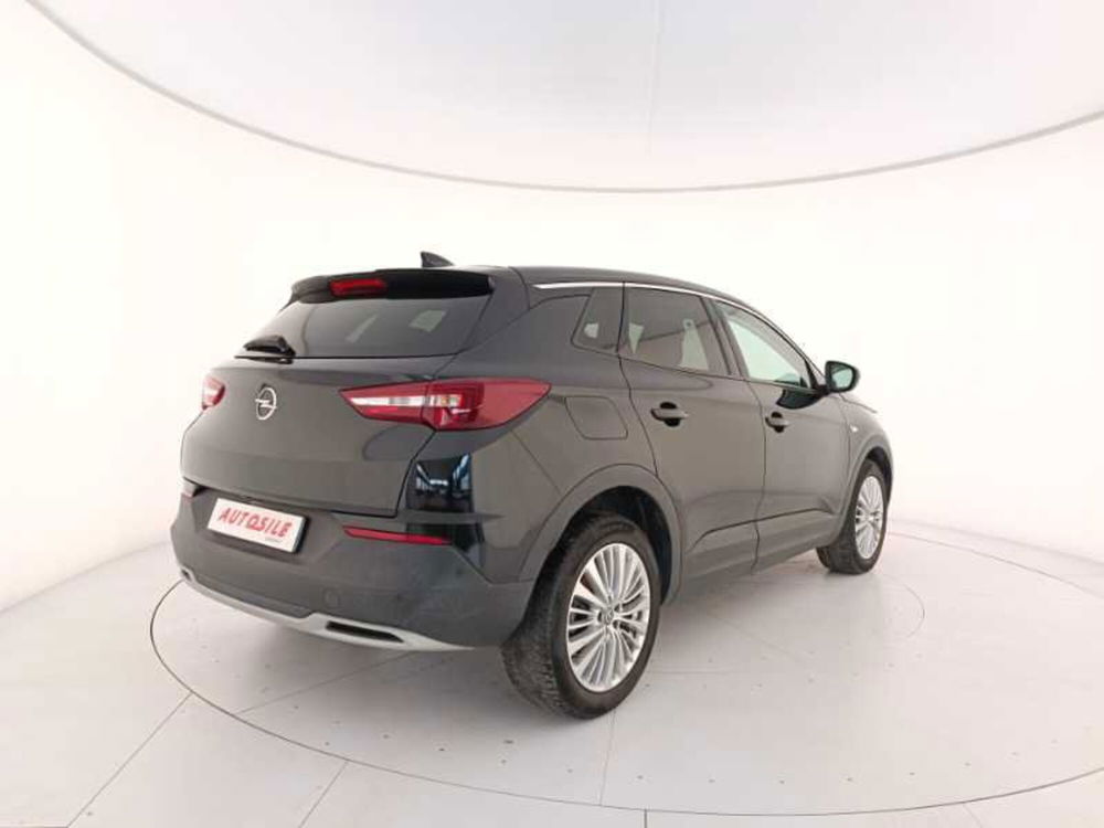 Opel Grandland X usata a Treviso (6)