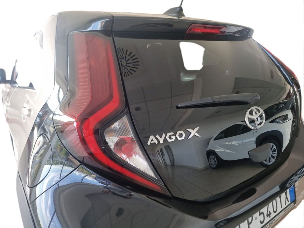 Toyota Aygo X usata a Lecce (10)