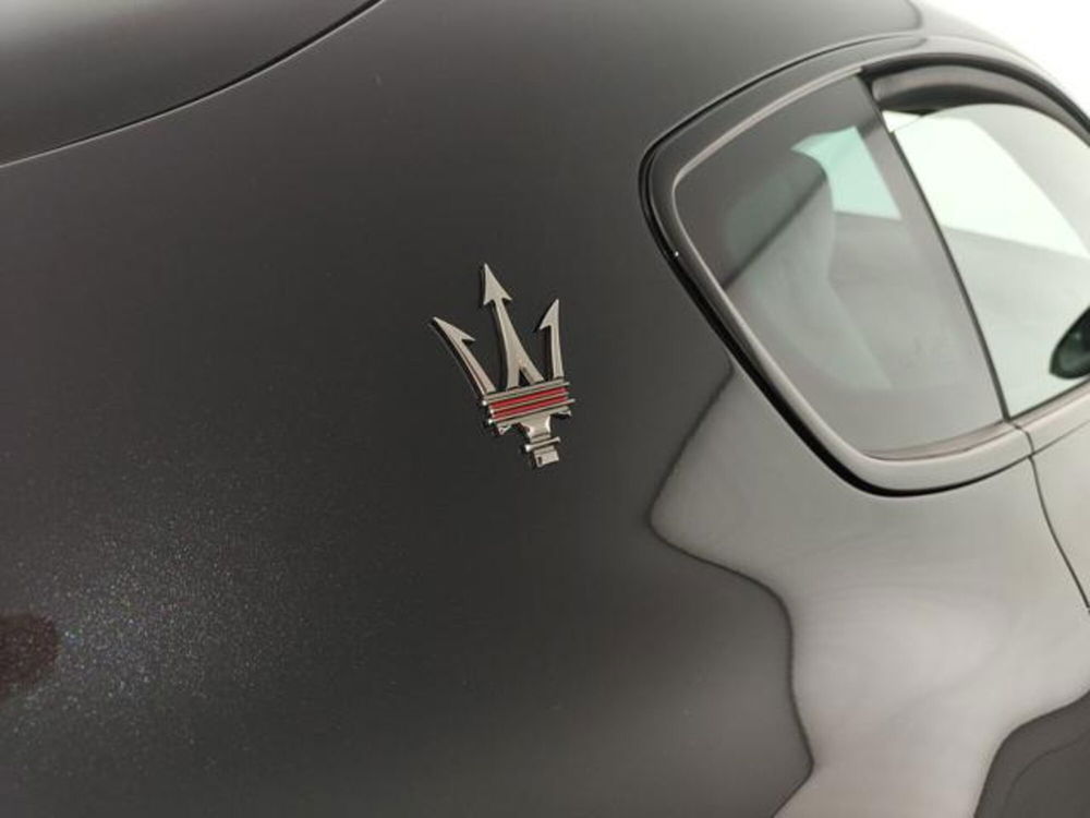 Maserati Granturismo usata a Perugia (11)