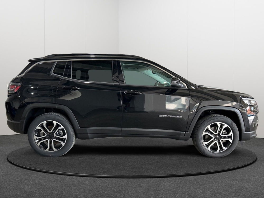 Jeep Compass nuova a Caltanissetta (4)