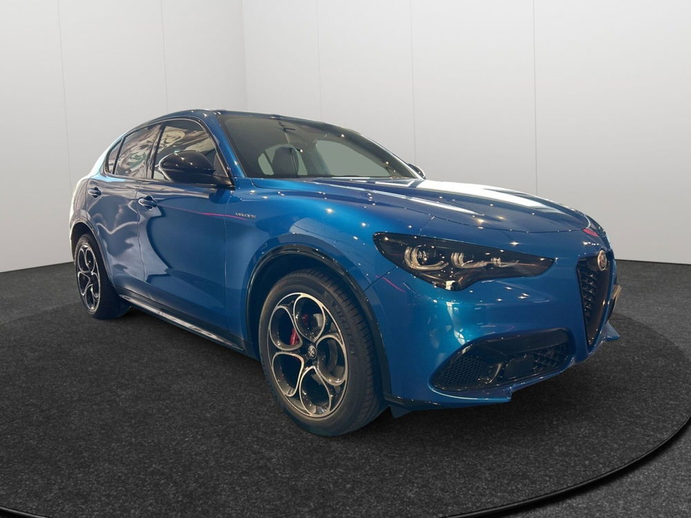 Alfa Romeo Stelvio nuova a Caltanissetta