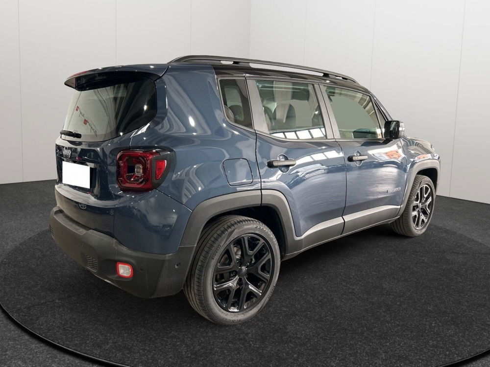 Jeep Renegade nuova a Caltanissetta (7)