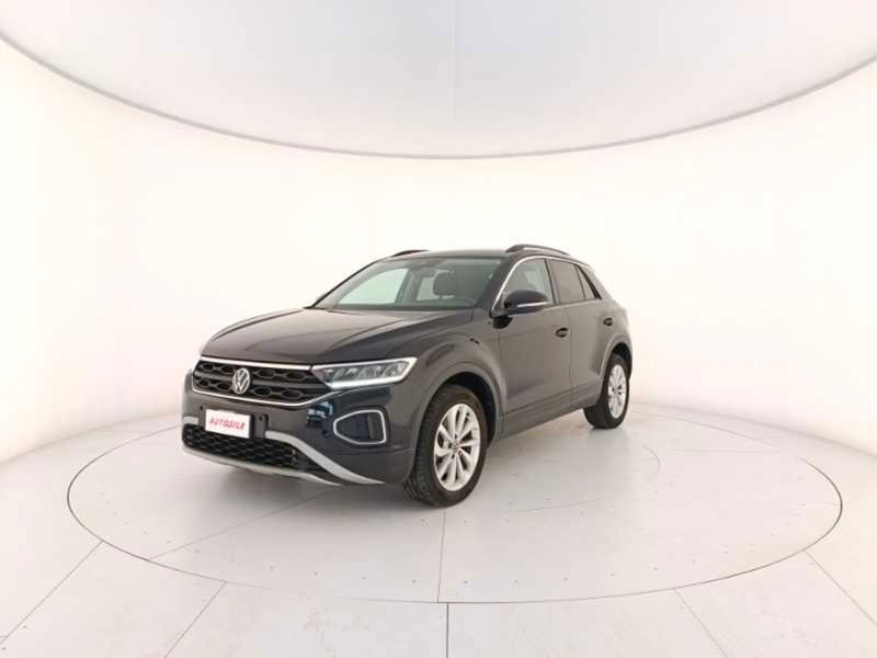 Volkswagen T-Roc 2.0 tdi Style 4motion 150cv dsg del 2022 usata a Treviso