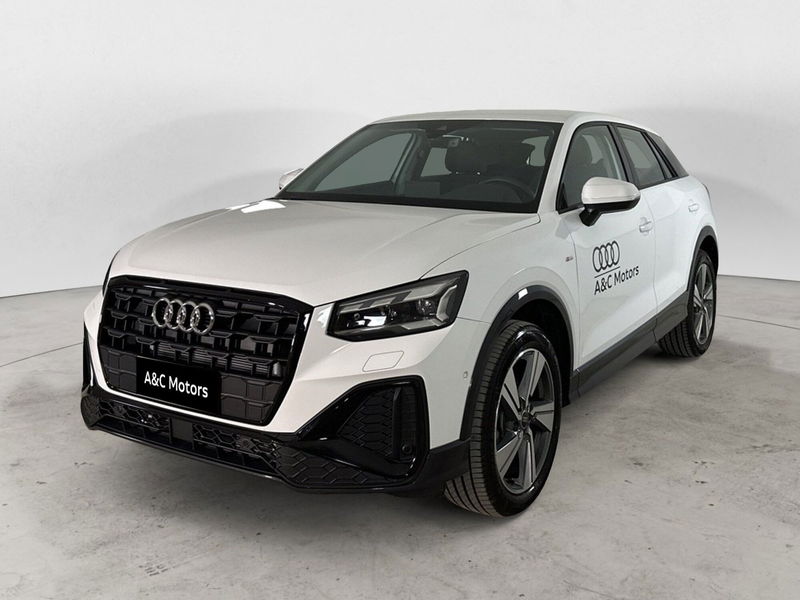 Audi Q2 Q2 30 TDI S tronic S line Edition  del 2024 usata a Nola