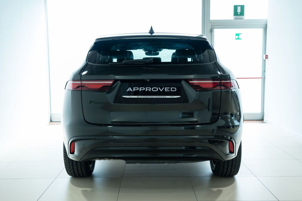 Jaguar F-Pace usata a Verona (7)