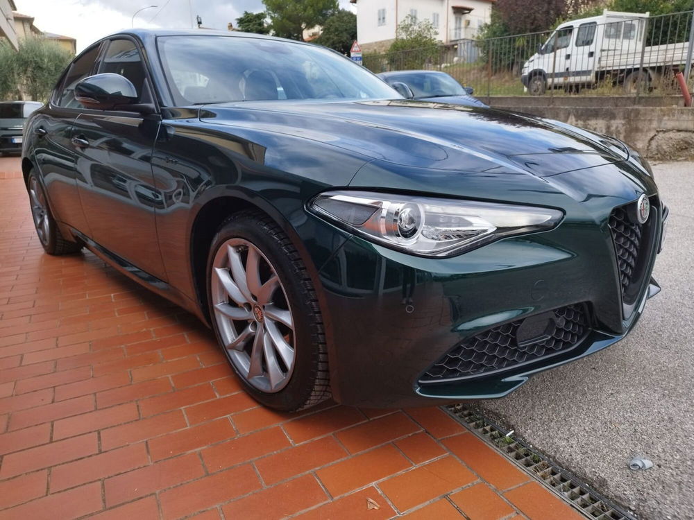 Alfa Romeo Giulia usata a Arezzo (3)