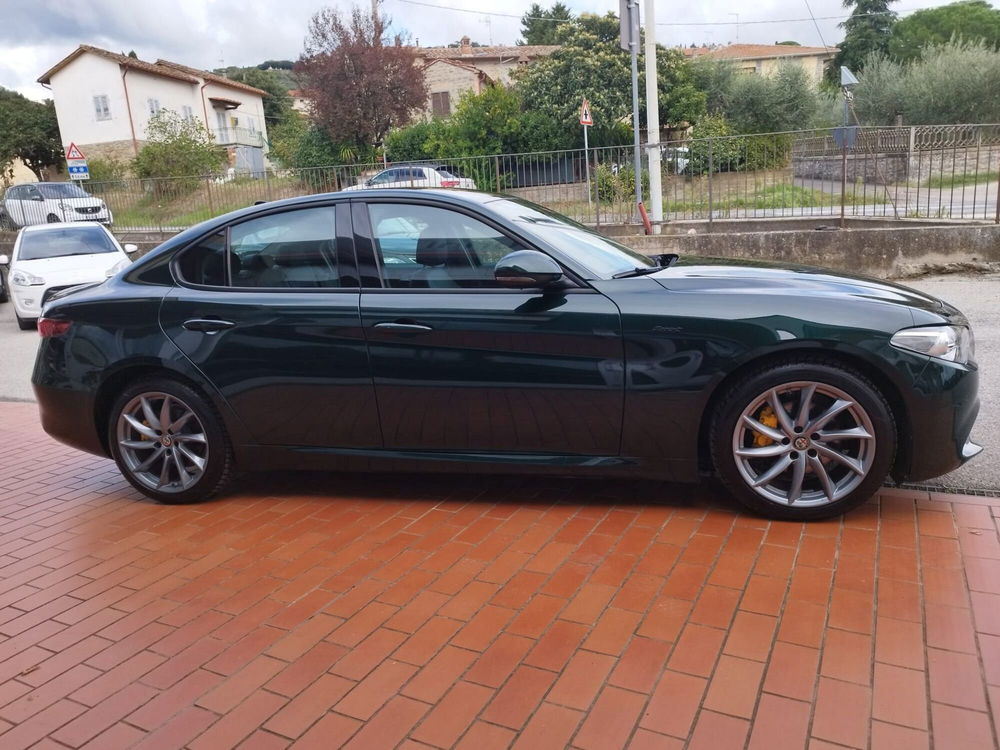 Alfa Romeo Giulia usata a Arezzo (5)