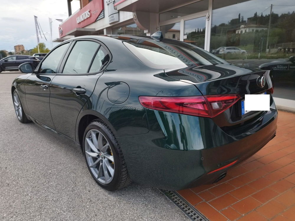 Alfa Romeo Giulia usata a Arezzo (8)