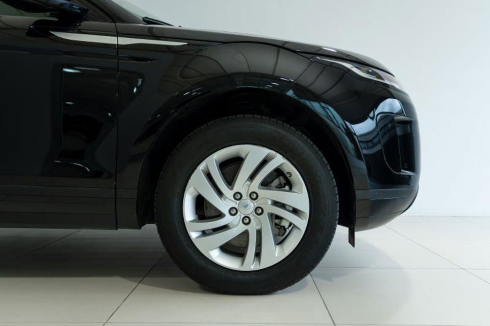 Land Rover Range Rover Evoque usata a Venezia (6)