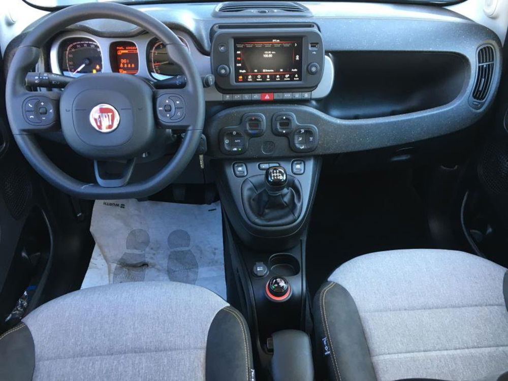 Fiat Panda Cross nuova a Cuneo (10)