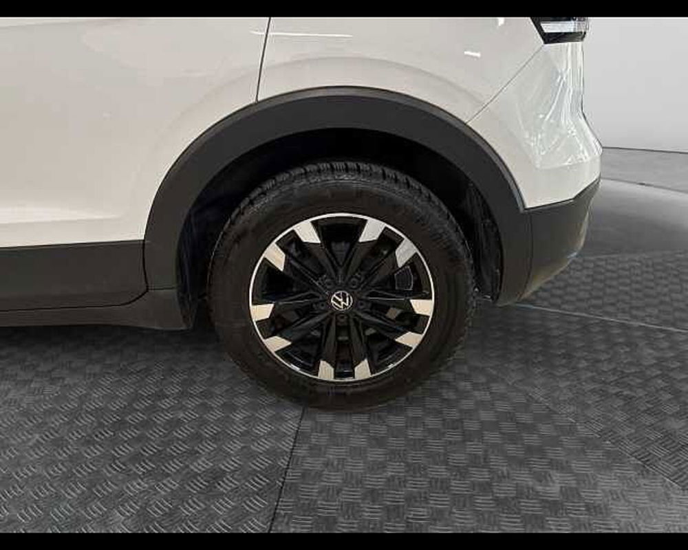 Volkswagen T-Cross usata a Prato (16)