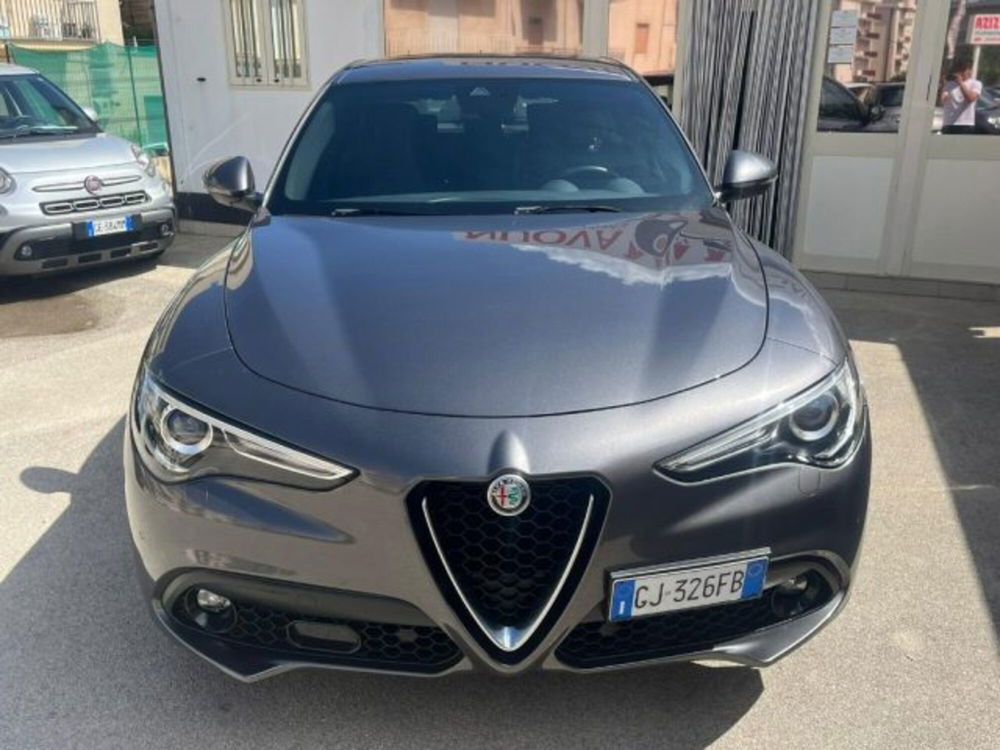 Alfa Romeo Stelvio usata a Trapani (2)