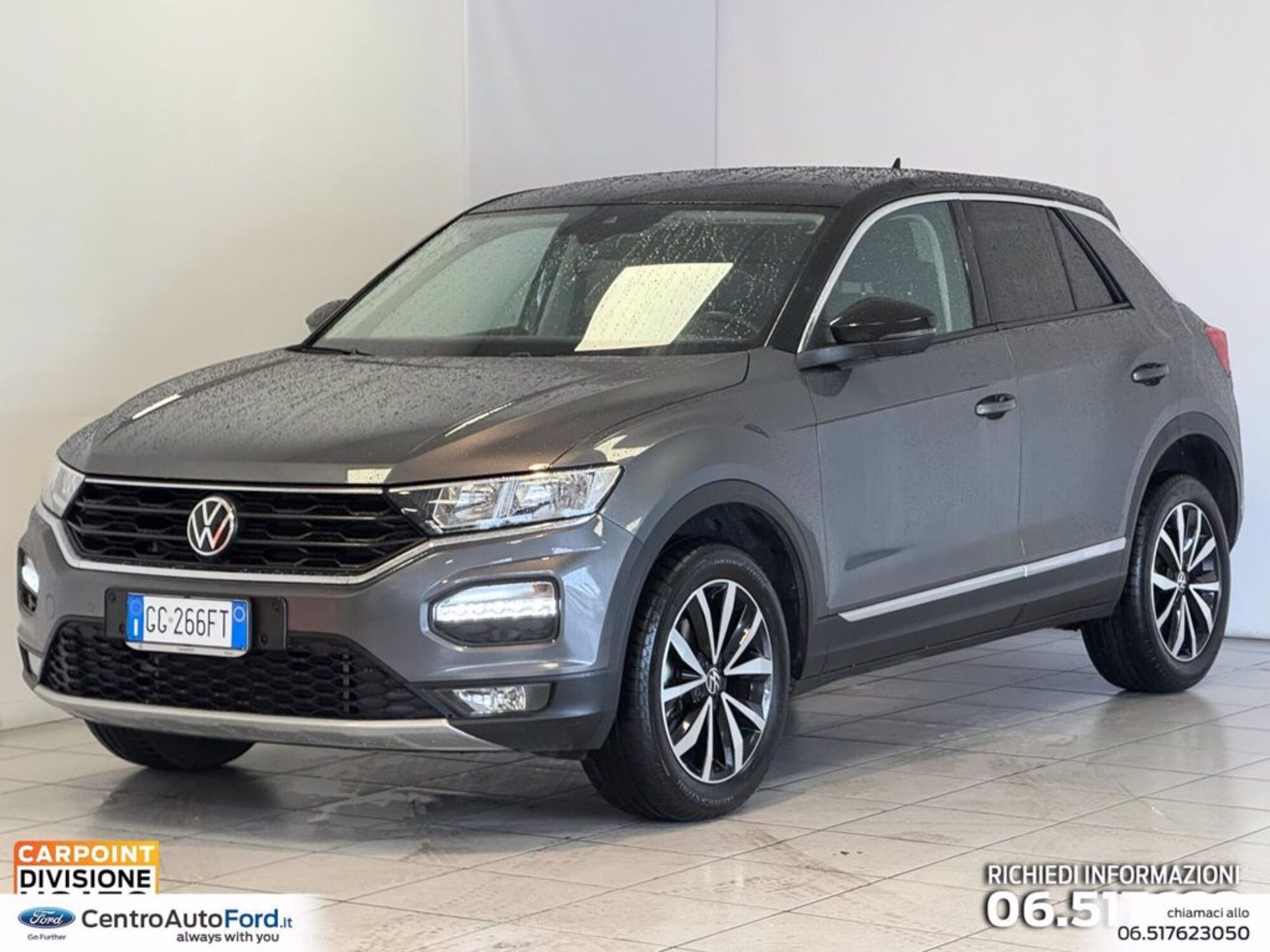 Volkswagen T-Roc 1.0 TSI Style del 2021 usata a Albano Laziale