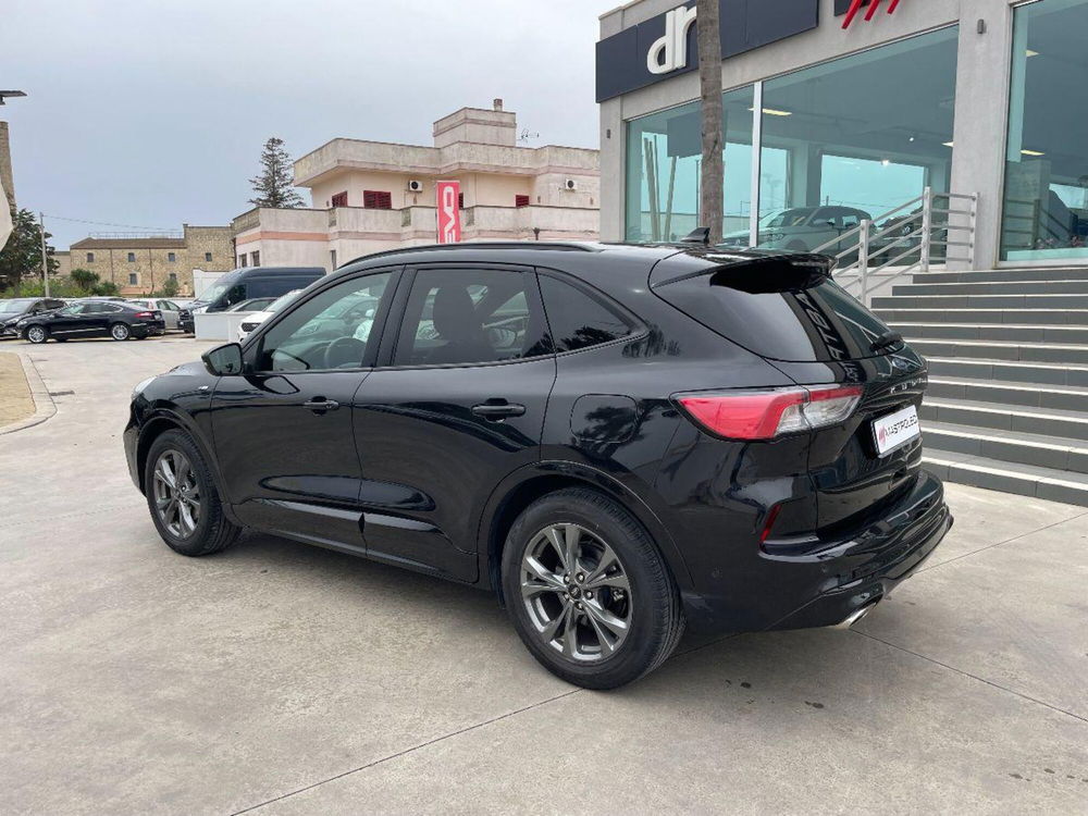 Ford Kuga usata a Lecce (15)