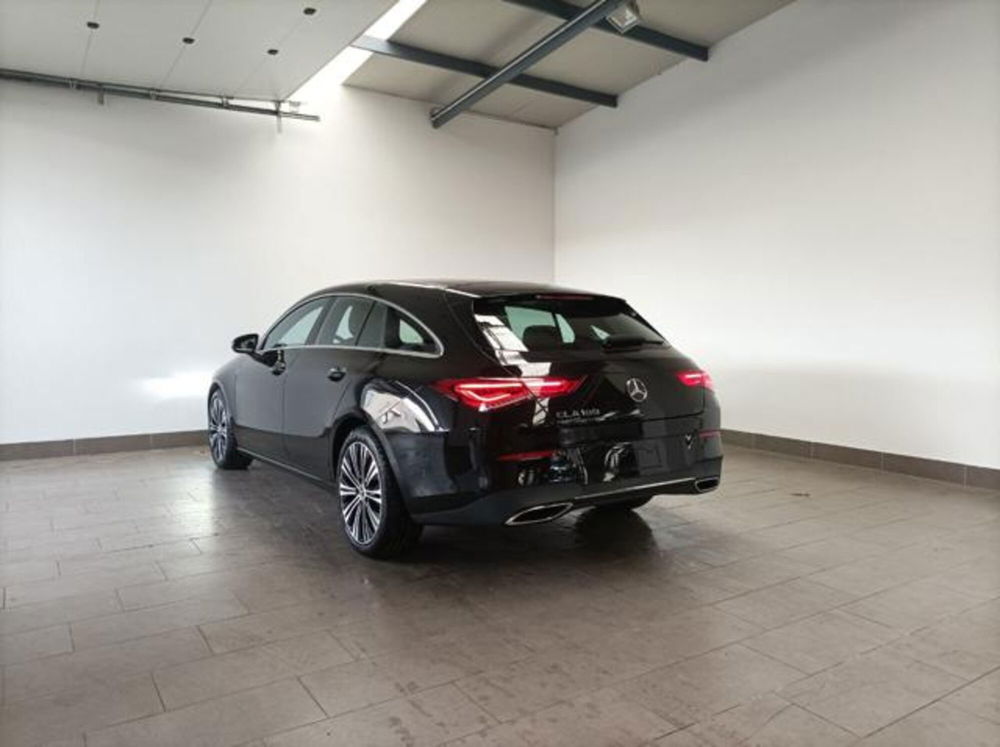 Mercedes-Benz CLA Shooting Brake usata a Milano (6)