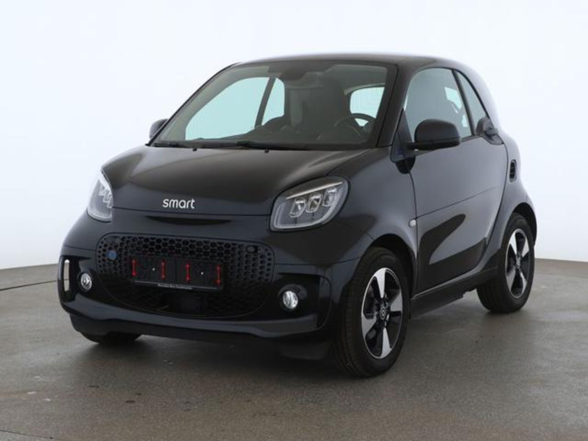 smart Fortwo EQ Passion Nightsky del 2023 usata a Magenta