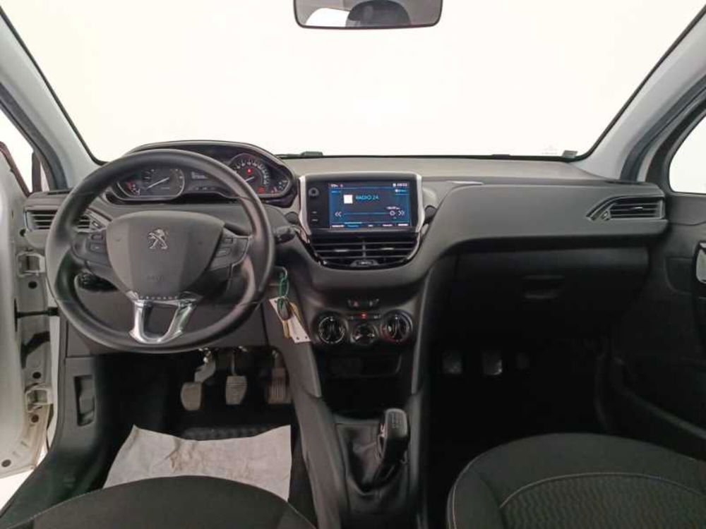 Peugeot 208 usata a Treviso (9)