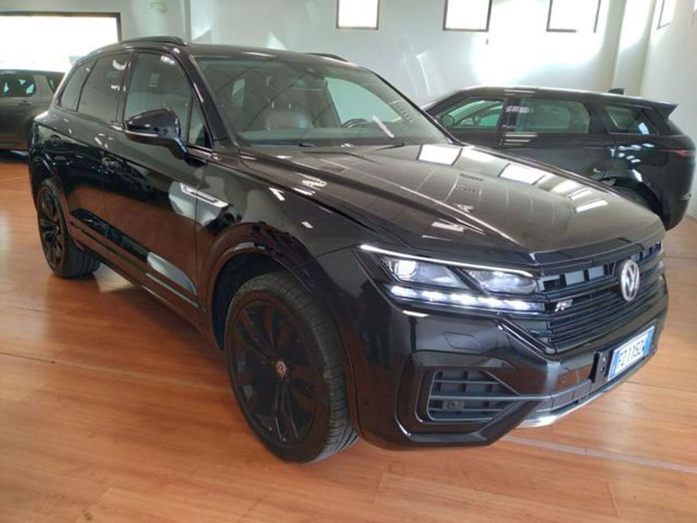 Volkswagen Touareg usata a Lucca