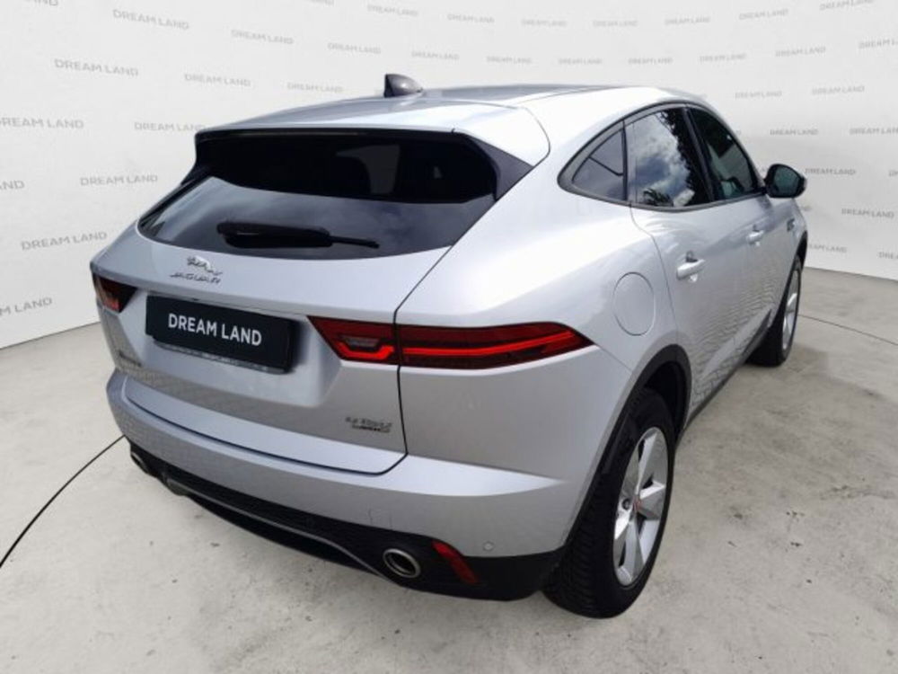 Jaguar E-Pace usata a Livorno (12)