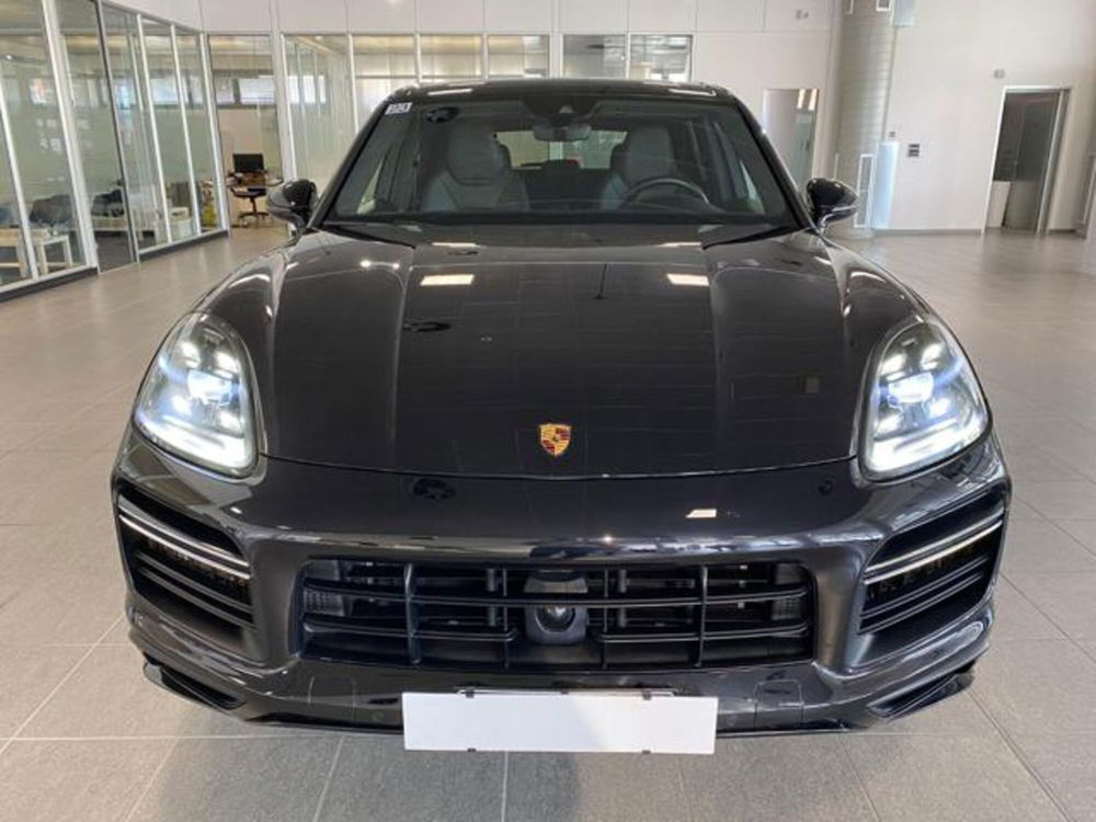 Porsche Cayenne usata a Livorno (2)