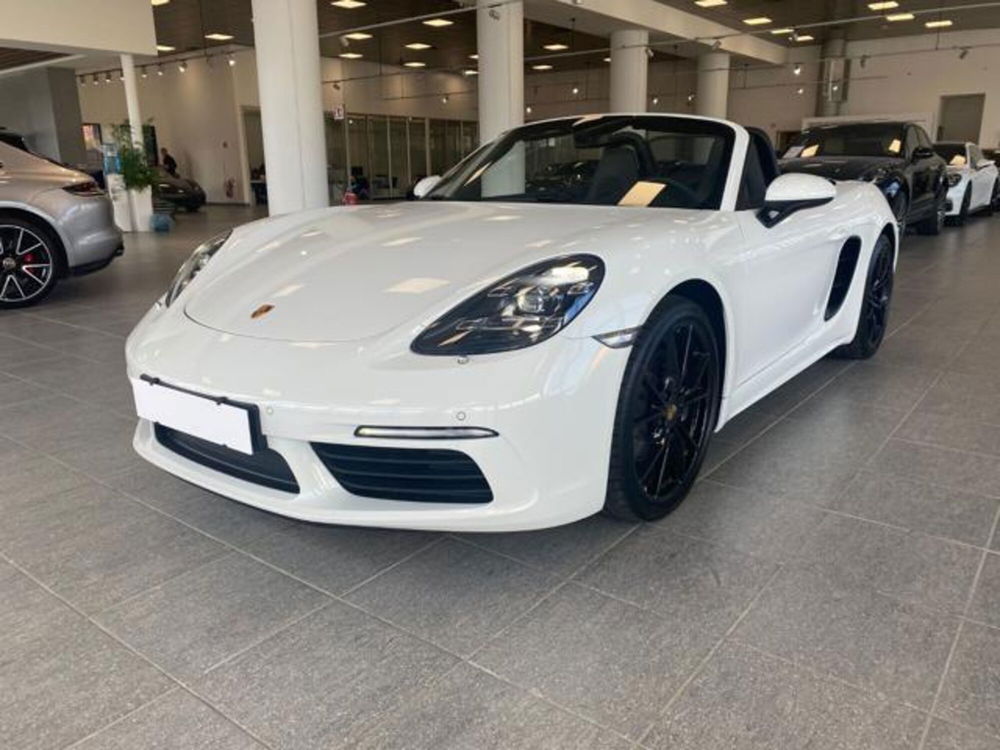 Porsche 718 Boxster  usata a Livorno