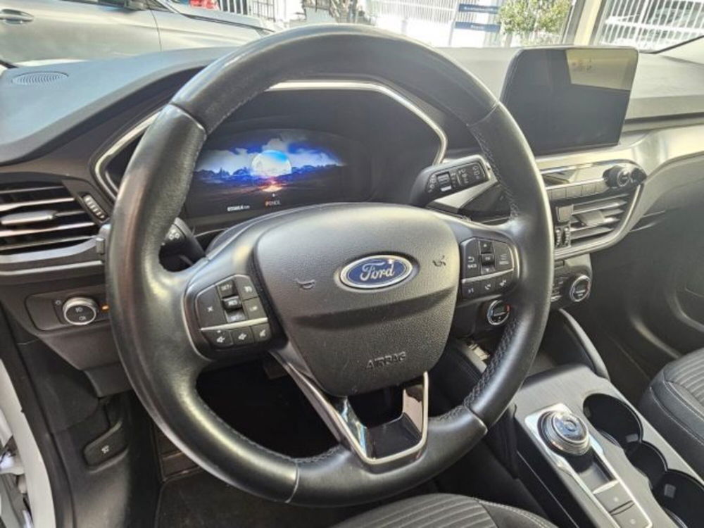 Ford Kuga usata a Napoli (11)