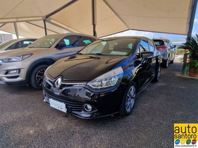 Renault Clio 1.5 dCi 8V 90CV EDC 5 porte Energy del 2015 usata a Salerno