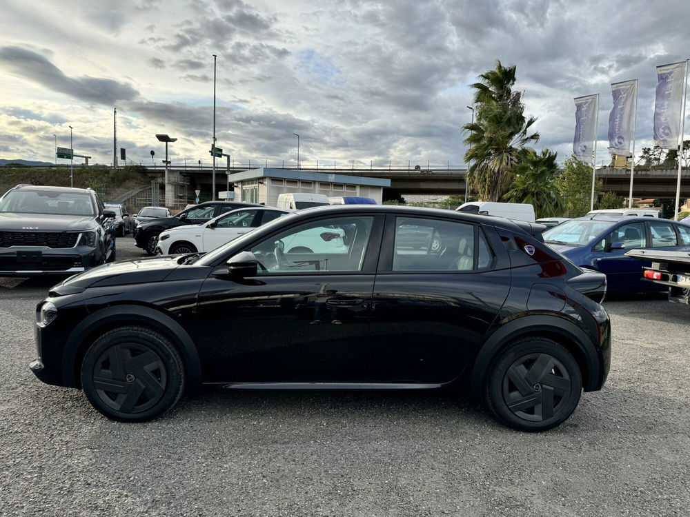 Lancia Ypsilon nuova a La Spezia (4)