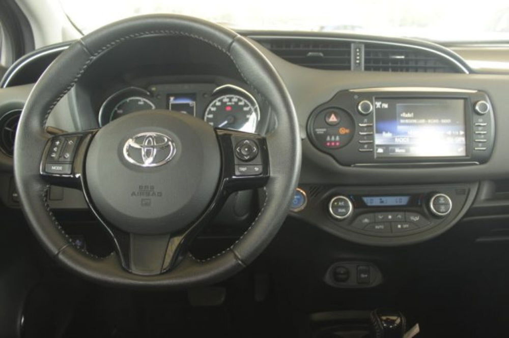 Toyota Yaris Cross usata a Roma (10)