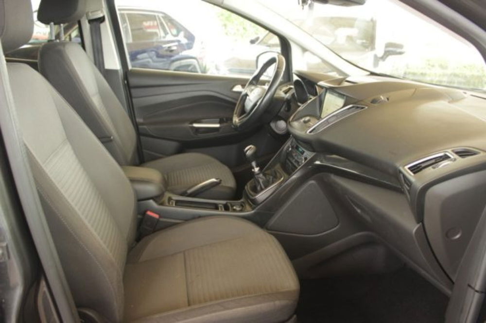 Ford C-Max usata a Roma (8)