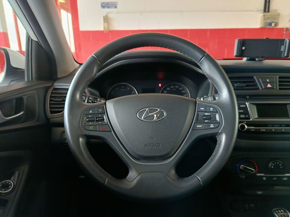 Hyundai i20 usata a Monza e Brianza (7)