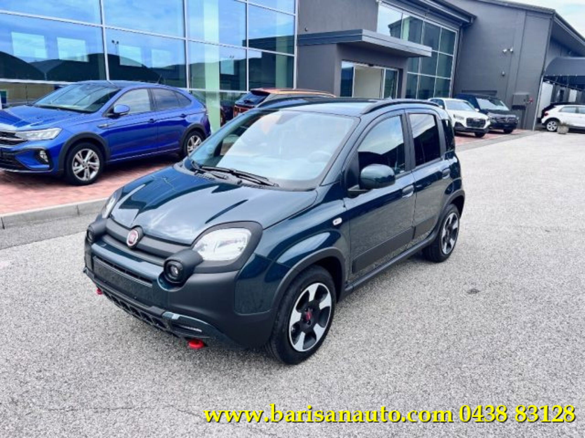 Fiat Panda Cross 1.0 firefly hybrid Cross s&amp;s 70cv 5p.ti nuova a Pieve di Soligo