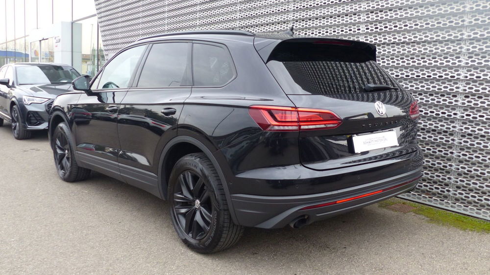 Volkswagen Touareg usata a Modena (4)