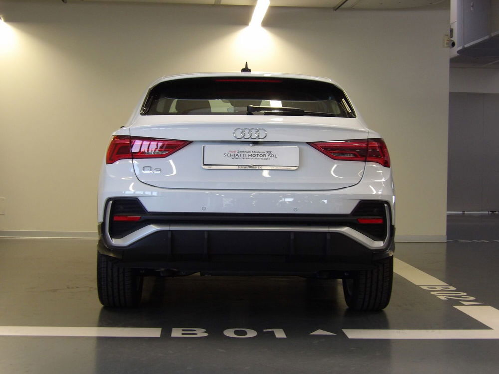 Audi Q3 Sportback nuova a Modena (5)