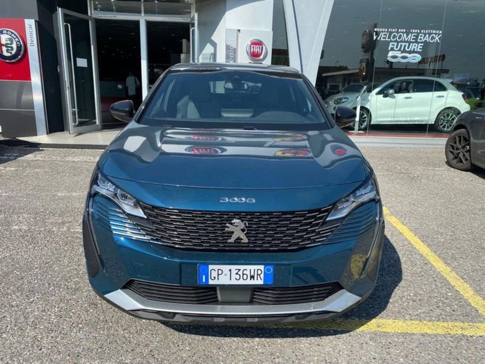 Peugeot 3008 nuova a Milano (2)