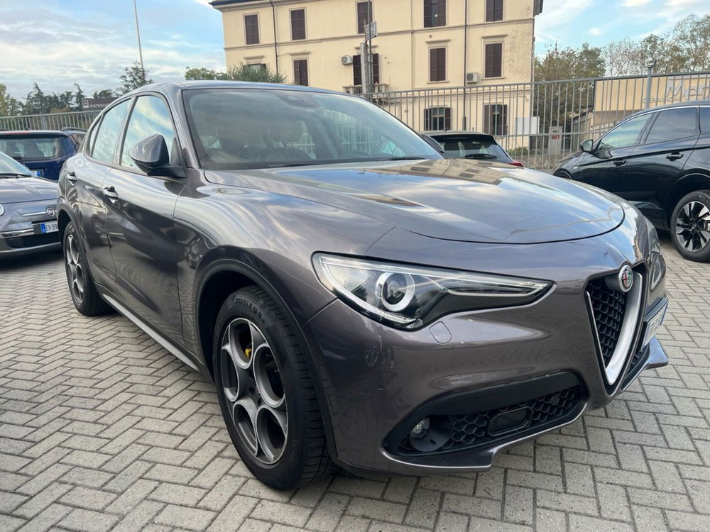 Alfa Romeo Stelvio usata a Milano (3)