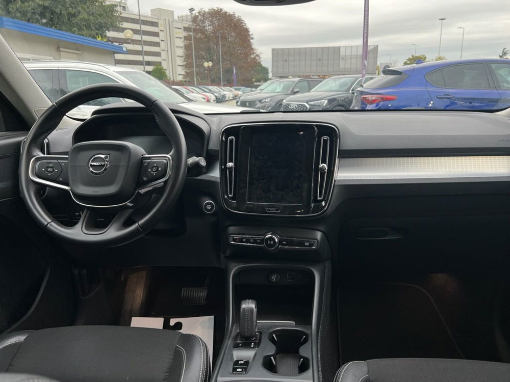 Volvo XC40 usata a Milano (13)