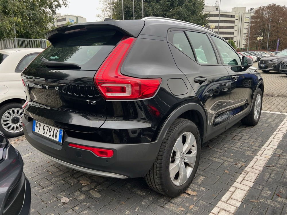 Volvo XC40 usata a Milano (5)