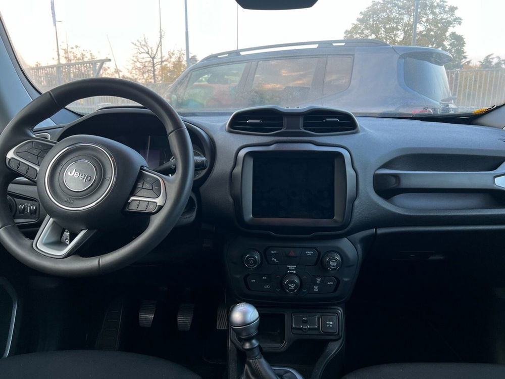 Jeep Renegade usata a Milano (10)