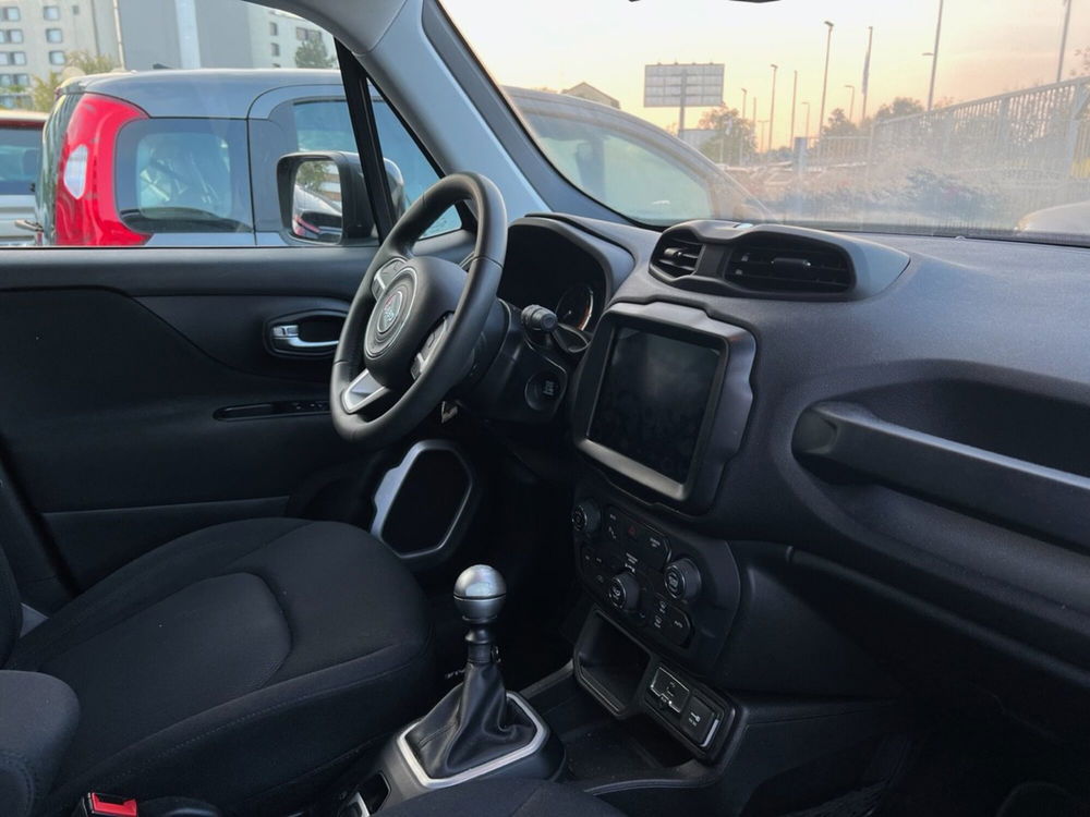 Jeep Renegade usata a Milano (9)