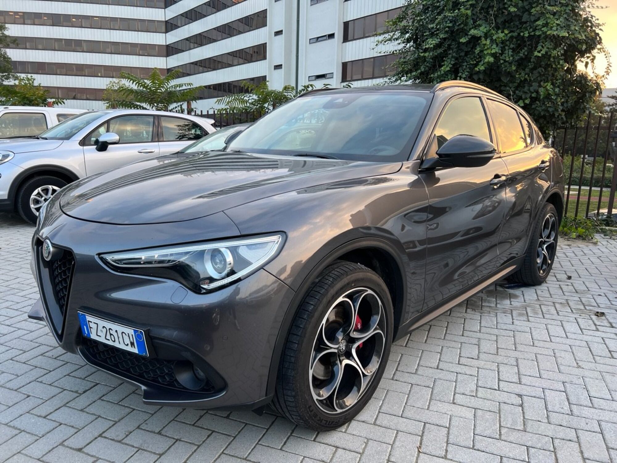 Alfa Romeo Stelvio Stelvio 2.2 Turbodiesel 210 CV AT8 Q4 B-Tech  del 2019 usata a Milano