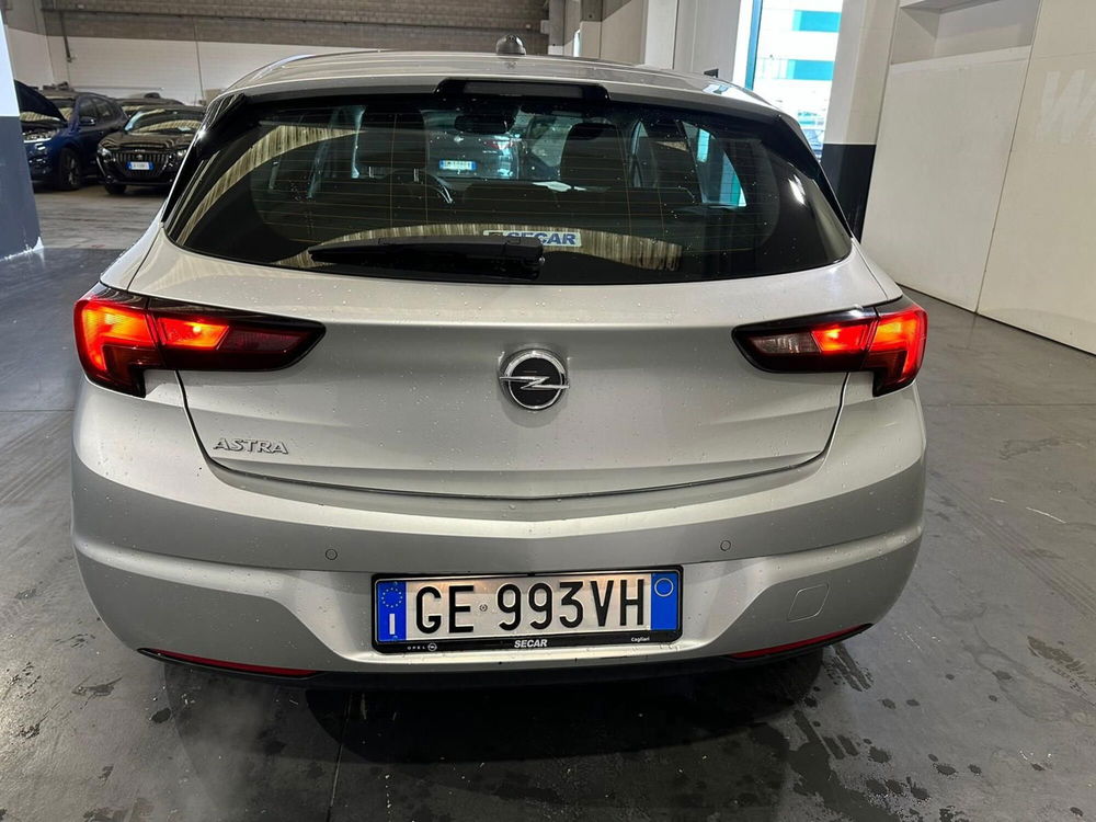 Opel Astra usata a Milano (7)