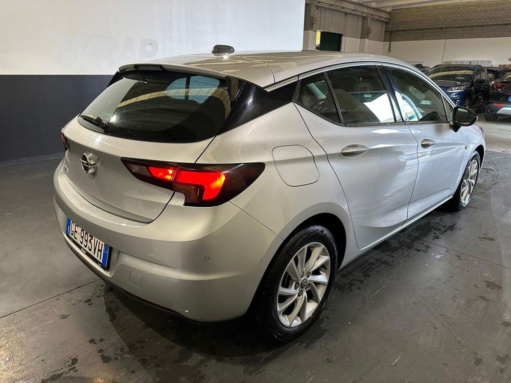 Opel Astra usata a Milano (8)