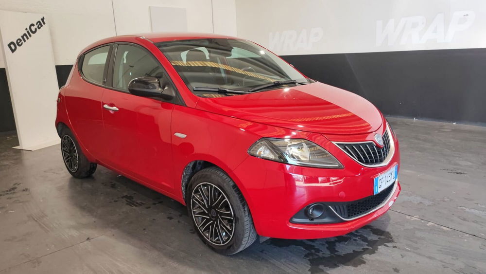 Lancia Ypsilon usata a Milano (3)