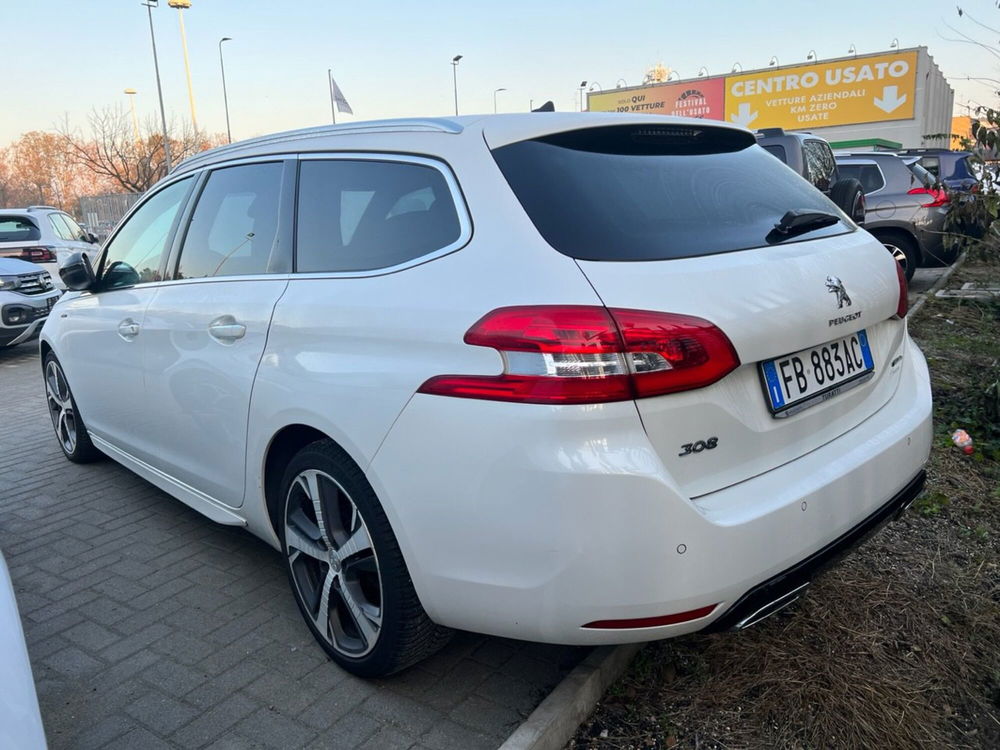 Peugeot 308 SW usata a Milano (4)