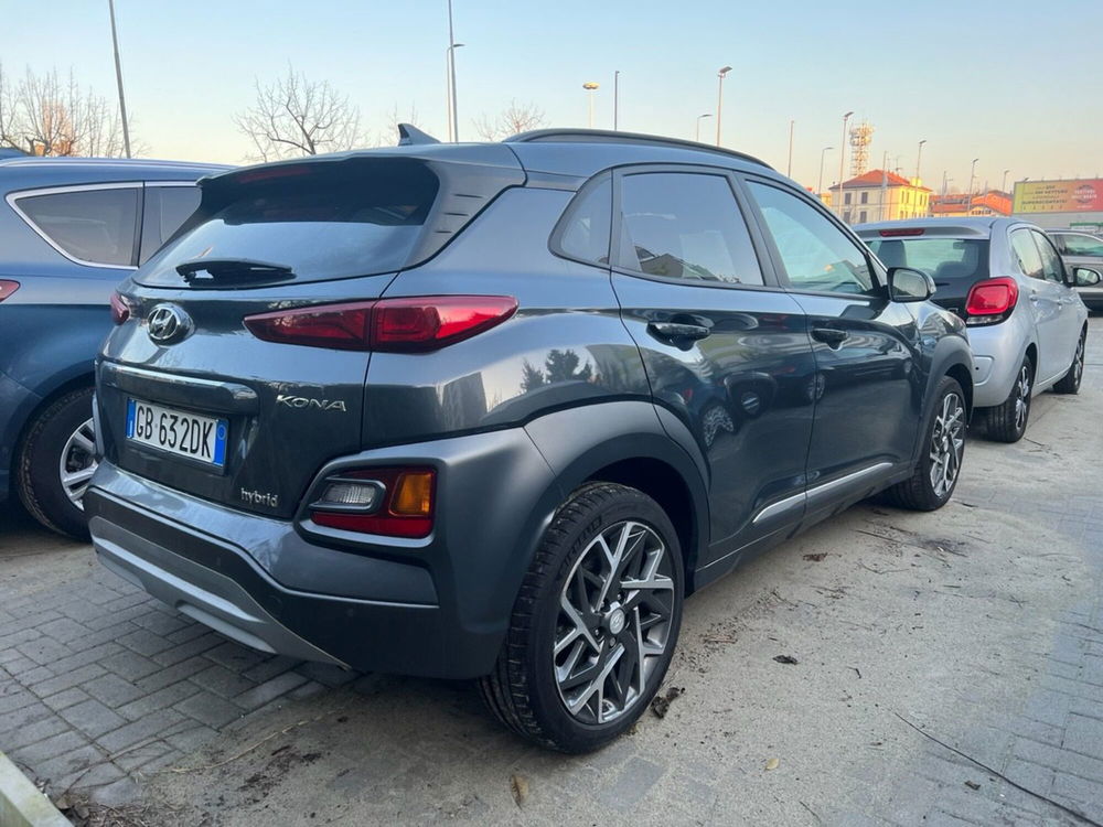 Hyundai Kona usata a Milano (4)