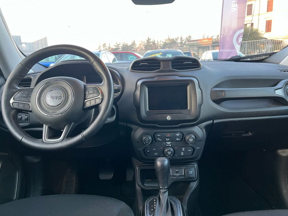 Jeep Renegade usata a Milano (13)